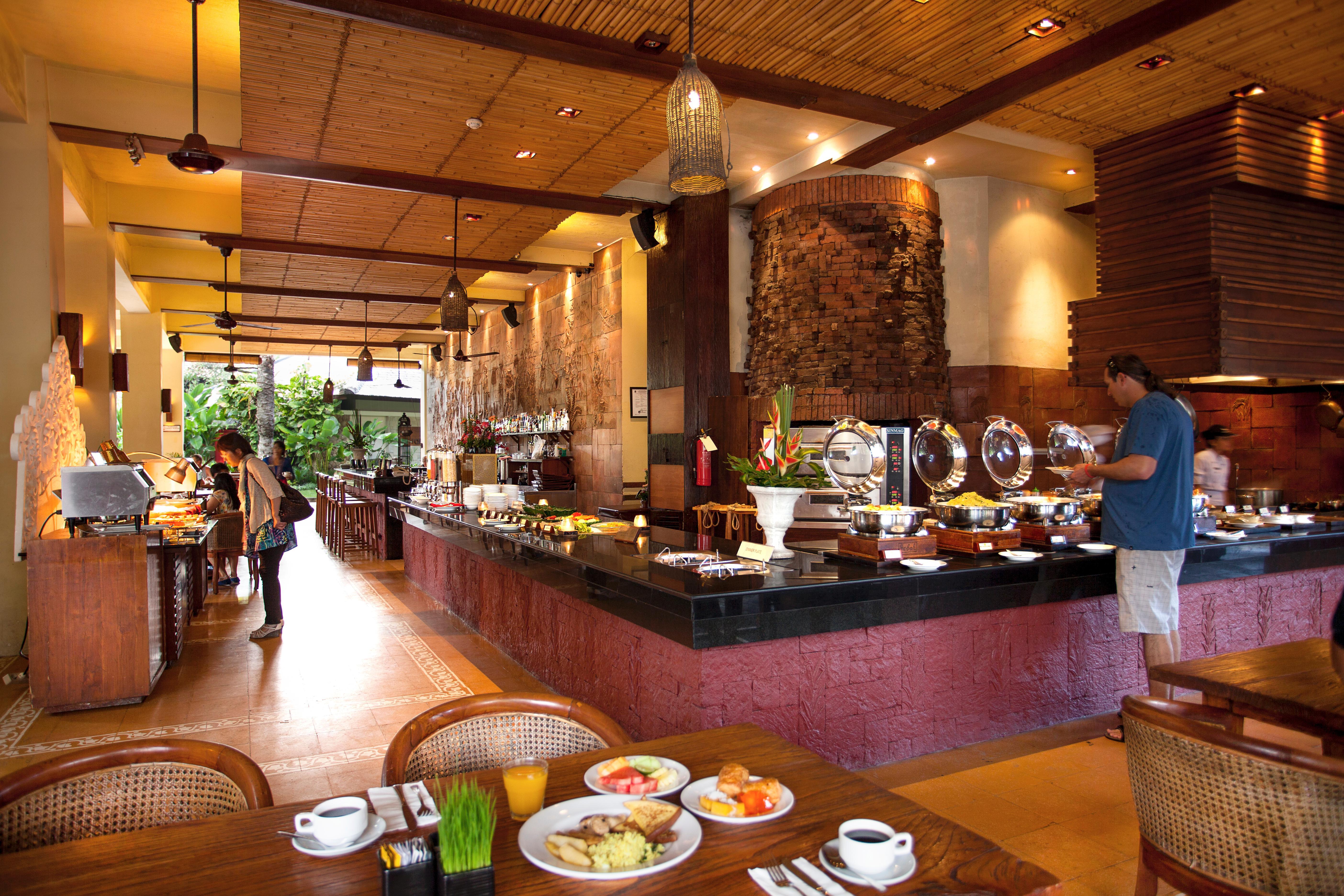 Ramayana Suites And Resort Kuta  Exterior photo The restaurant at the Royal Thai Police Cadet School